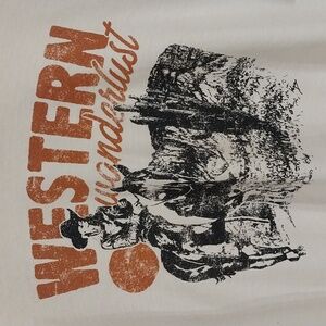 Croft Haus Comfort Colors NWT Western Wanderlust Oversized T-Shirt  XL Beige